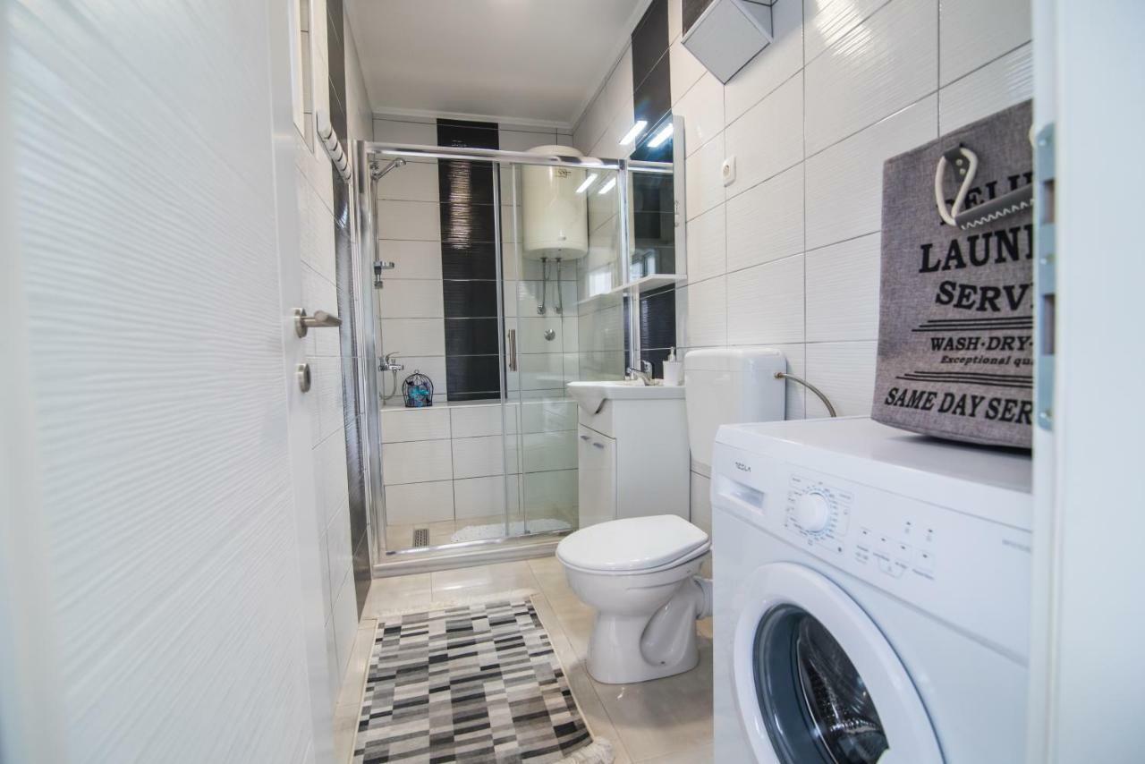 Love Apartments Mostar Bilik gambar
