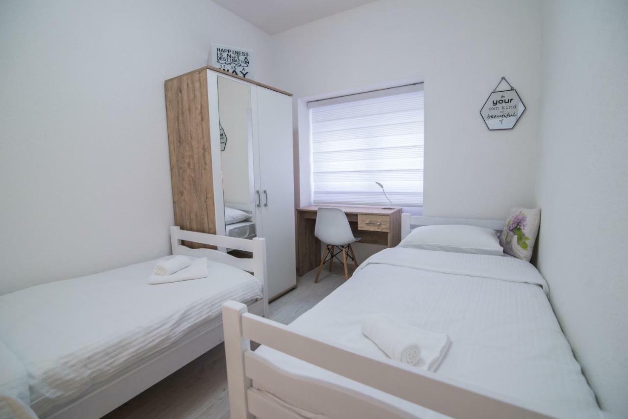 Love Apartments Mostar Bilik gambar